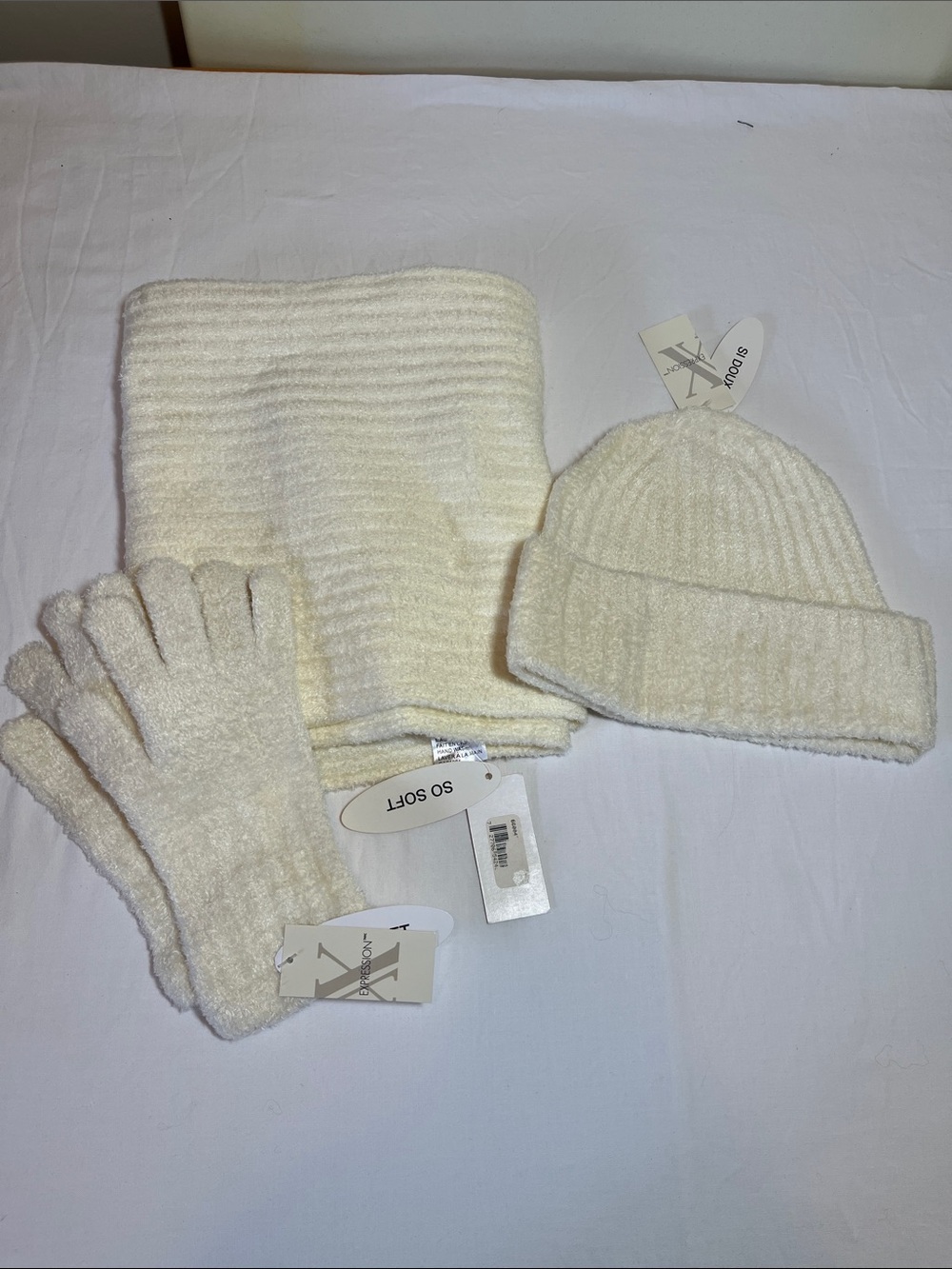 Expressions Cream Womans Knit Hat, Scarf & Glove Set